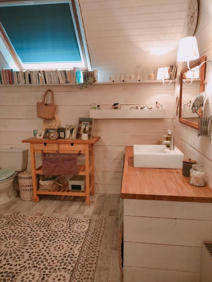 Chambre Familiale Anna "Mon Lit Au Pre" , Jusqu'A 4 Adultes Et 2 Enfants Avec Piscine Familles, Couples Ou Femmes Seulement Pontours ภายนอก รูปภาพ